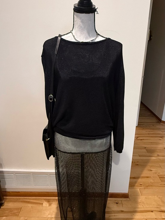 Casual Studio Sweaters - Women's Black Lightweight Crewneck Sweater